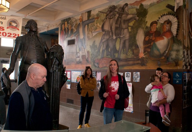 GWHSmuralConfrontationMay4