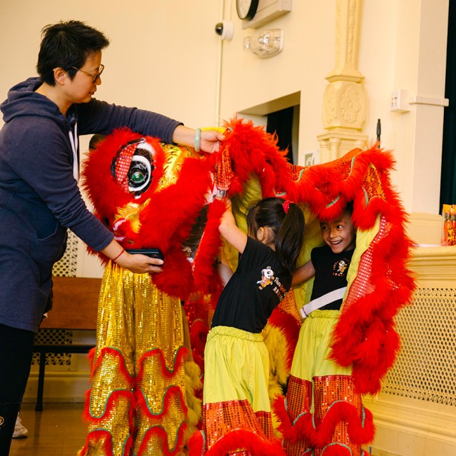 lunar ny photo kids lion tyler SB 3-20